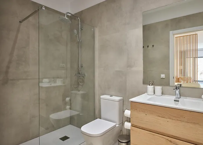 Paseo Suites Hotel